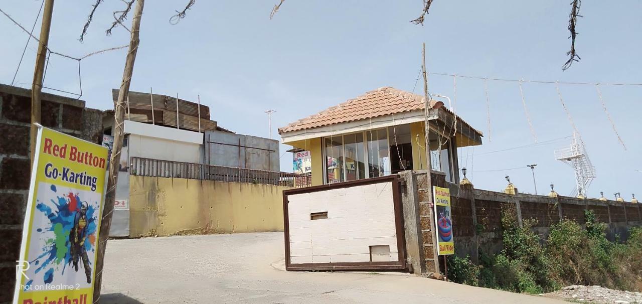 Stay Classy Mahabaleshwar Exterior photo